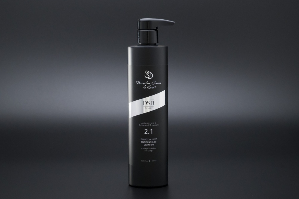 Antidandruff Shampoo<br>Korpásodás és hajhullás elleni sampon<br>500 ml, kód 2.1L