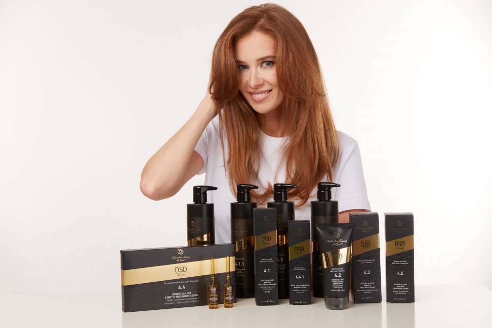 DSD SIMONE DE LUXE Keratin Tteatment Shampoo<br>Hajnövést stimuláló és hajstruktúrát javító sampon<br>4.1 500ml
