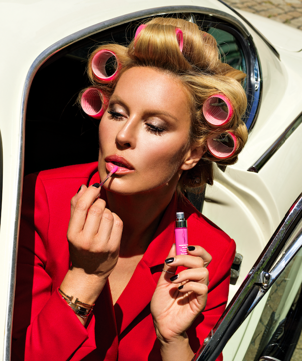 HYDROPEPTIDE PERFECTING GLOSS  SPRING PINK 
Ajakfényező Springs Pink
