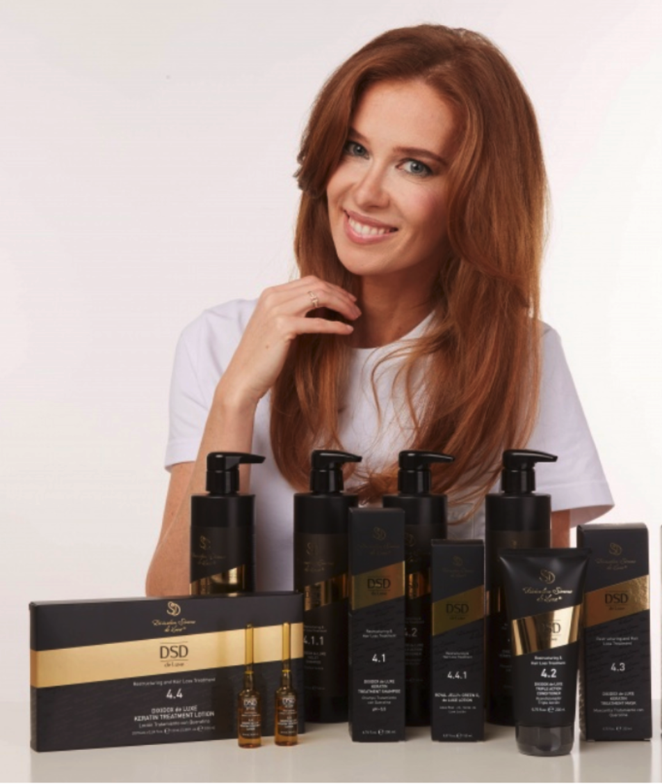 DSD DE LUXE TRIPLE ACTION CONDITIONER 
4,2L Hajkondicionáló háromszoros hatással. A haj, a haj szerkezetének és a fejbőr támogatása.