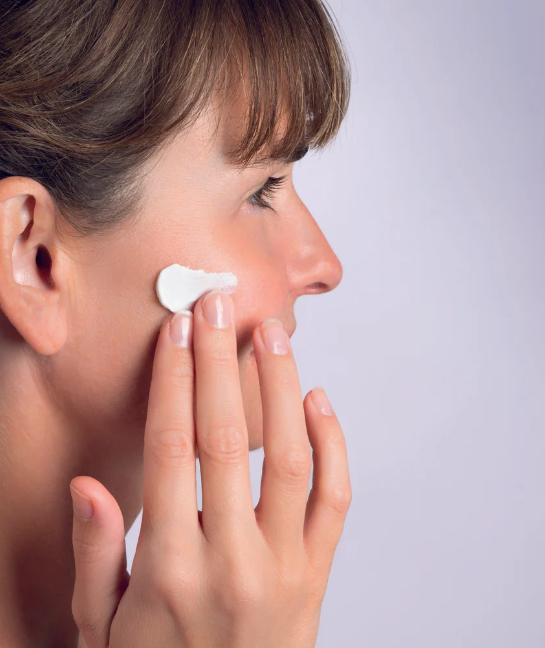 SOSKIN DENSIFYING CREAM PROFESSIONAL 
Kollagén és bőrfeszesítés 150ml.