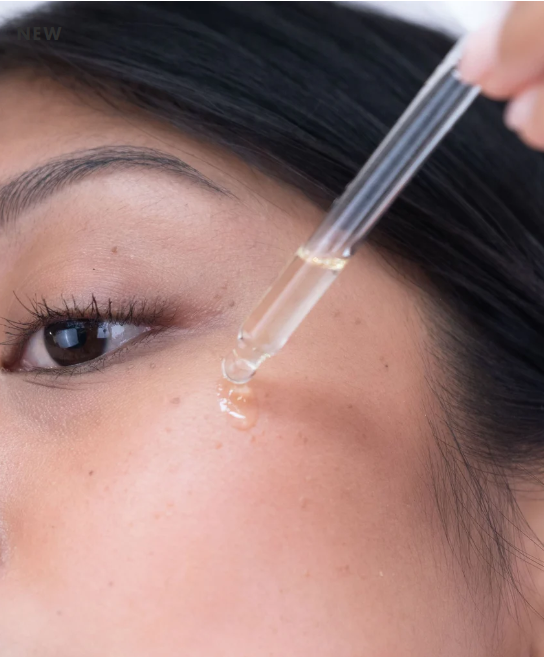 SOSKIN AGE DETOX® DOUBLE CORRECTION SERUM 
KÉTSZERES KORREKCIÓS SZÉRUM Szérum a tökéletlenségek csökkentésére
