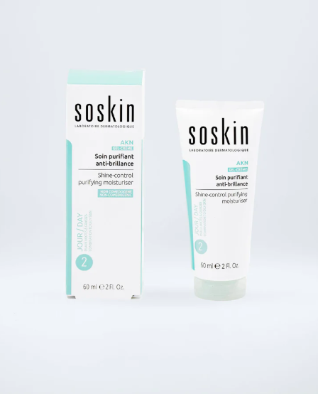 SOSKIN SHINE-CONTROL PURIFYING MOISTURISER PROFESSIONAL 
Enyhén hidratáló krém a felesleges faggyú és a fényesség csökkentésére   250 ml.EXP 12/26 40% kedvezmény