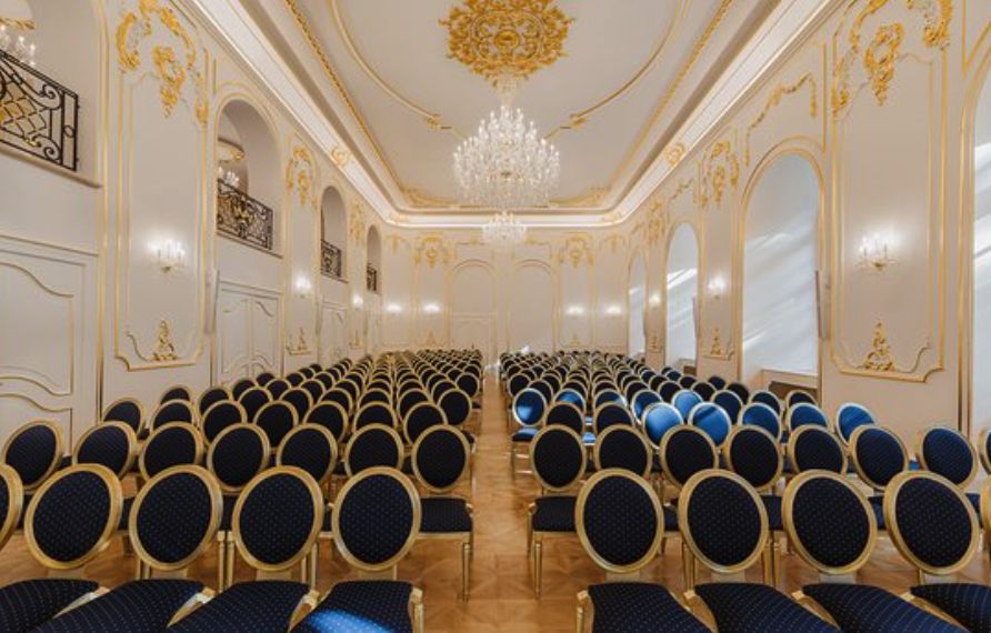 IMEC 25 - KONGRES ESTETICKEJ MEDICÍNY S MEDZINÁRODNÝMI SPEAKERMI 
november 22. - Kongresszus az esztétikai orvoslás orvosai számára nemzetközi részvétellel. Szponzorált kongresszus.