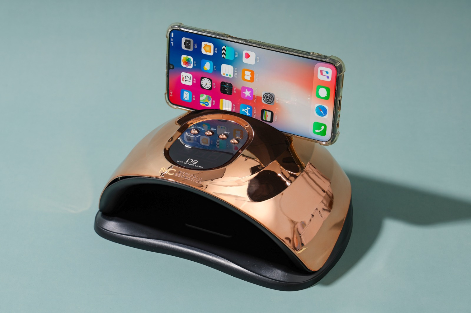 UV/LED NAIL LAMP D9 FOR CURING GEL NAILS<br>MC MEDICALS COSMETICS 
Medicals Cosmetics UV/LED-lámpa gél körmök kikeményítéséhez