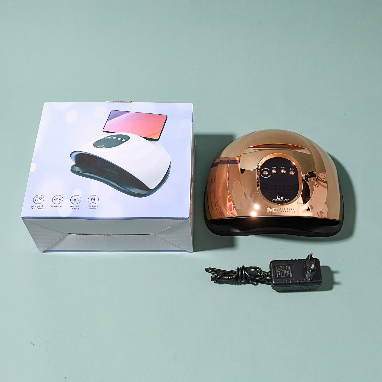 UV/LED NAIL LAMP D9 FOR CURING GEL NAILS<br>MC MEDICALS COSMETICS 
Medicals Cosmetics UV/LED-lámpa gél körmök kikeményítéséhez