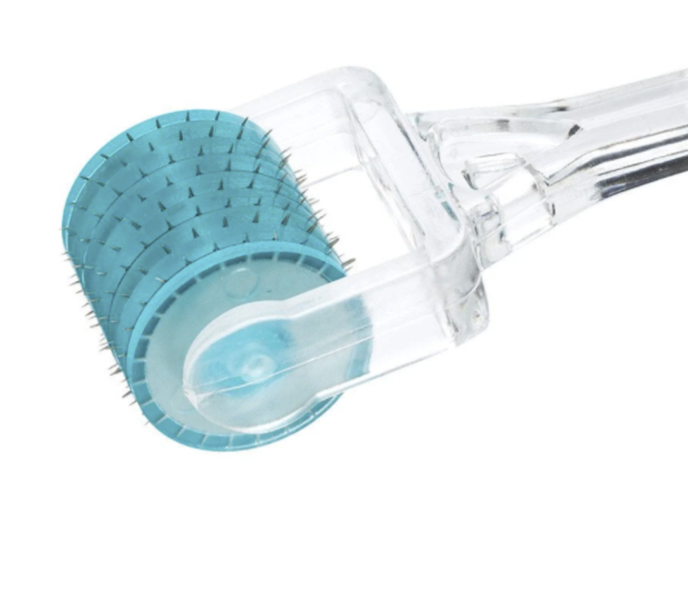 Derma Roller <br> Kozmetikai készülék otthoni mikrotűs mezoterápiára. 100 mikrotűvel, 1mm mély