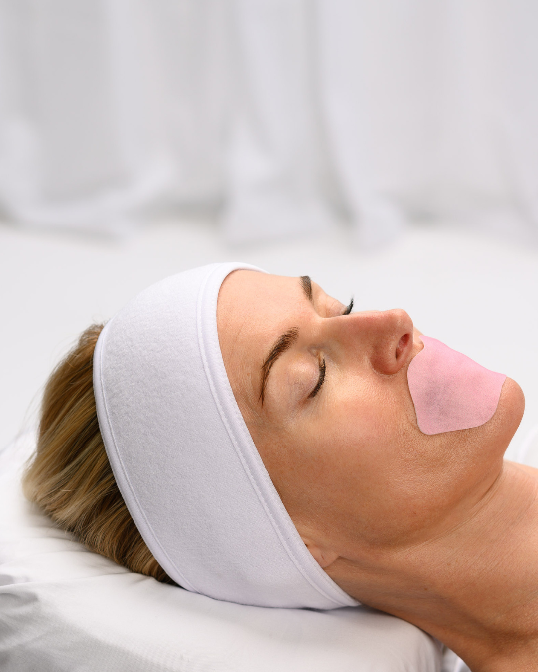 Hidrogéles lifting ajakmaszk<br>HydroPeptide PolyPeptide Collagel+ Lip Mask - 8 darab<br>EXP 07/26 Kedvezmény 20%