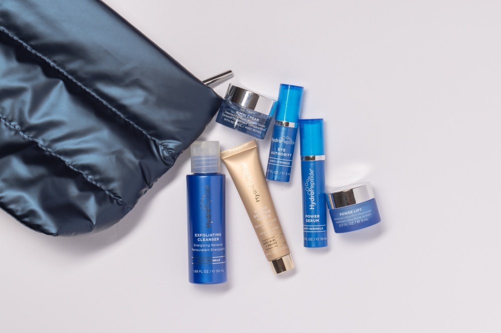 Öregedésgátló bőrápoló készlet kozmetikai táskával<br>Age Reversal Regimen Set