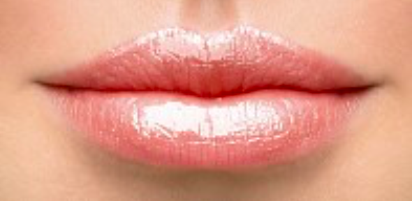 Perfecting Gloss Beach Blush<br>Ajak volumen növelő szájfény peptidekkel<br>EXP 06/26 Kedvezmény 20%