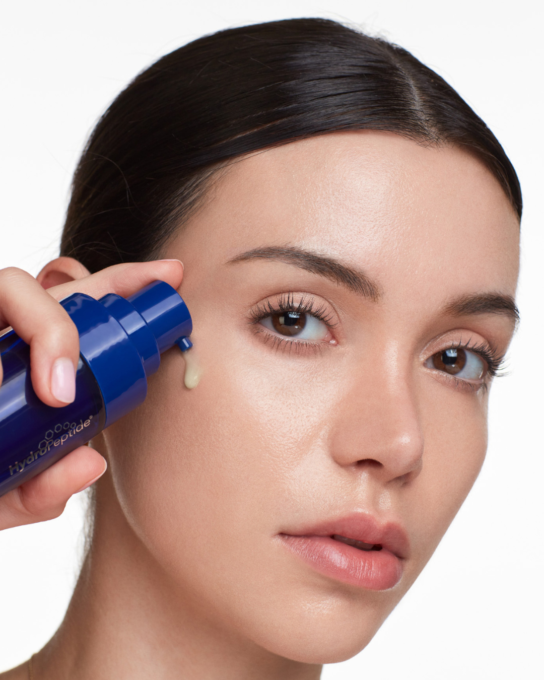 HYDROPEPTIDE HYDROSTEM SERUM 
Arckrém ráncok ellen phytoCellTec™ anti age fiatalító boosting peptid szérum, amely a sejtszintű DNA hatékonyságig működik