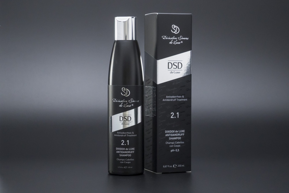 DSD SIMONE DE LUXE ANTIDANDRUFF SHAMPOO 
2.1 Sampon a korpásodás és hajhullás ellen, a haj növekedésének serkentésével