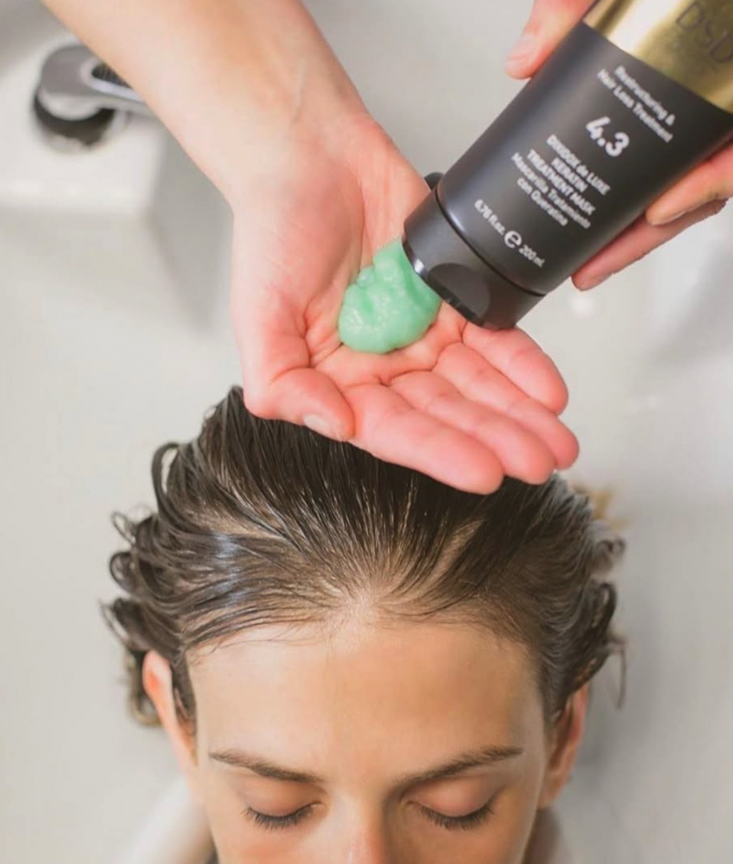 DSD SIMONE DE LUXE KERATIN MASK 
4.3 Keratin tartalmú hajmaszk a hajstruktúra javítására, hajhullás ellen.