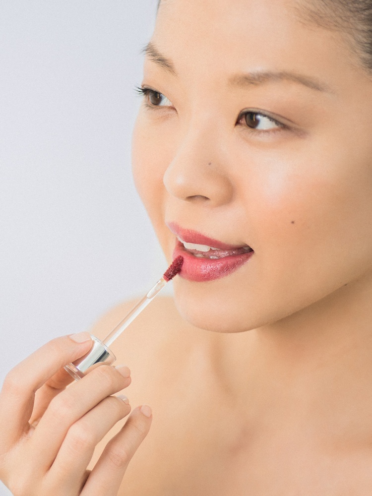 Perfecting Gloss Santorini<br>Peptid tartalmú, dúsító szájfény
